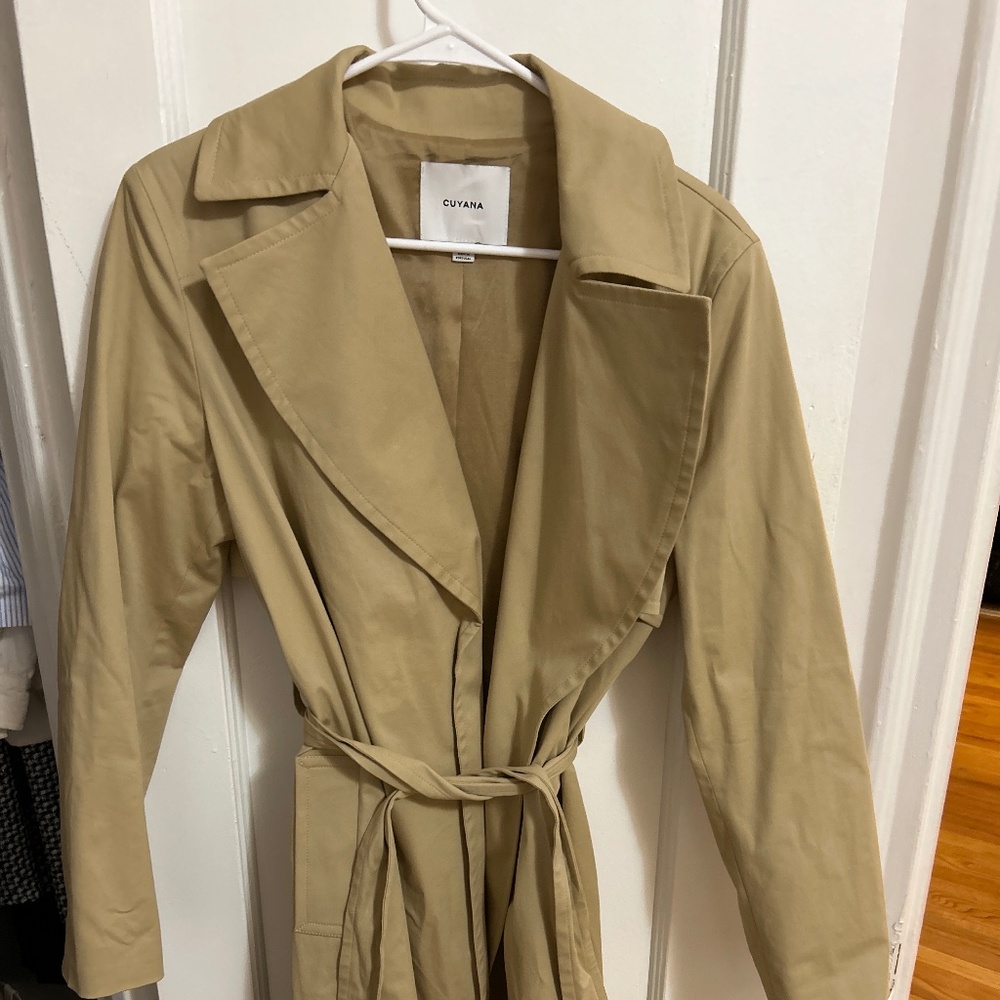 Cuyana Classic Trench Coat